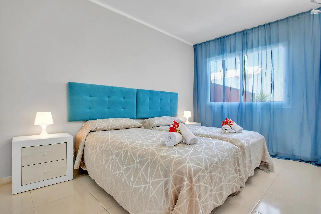 아데제 Wonderful View, Huge Terrace Solarium, Private Parking 아파트 0*,