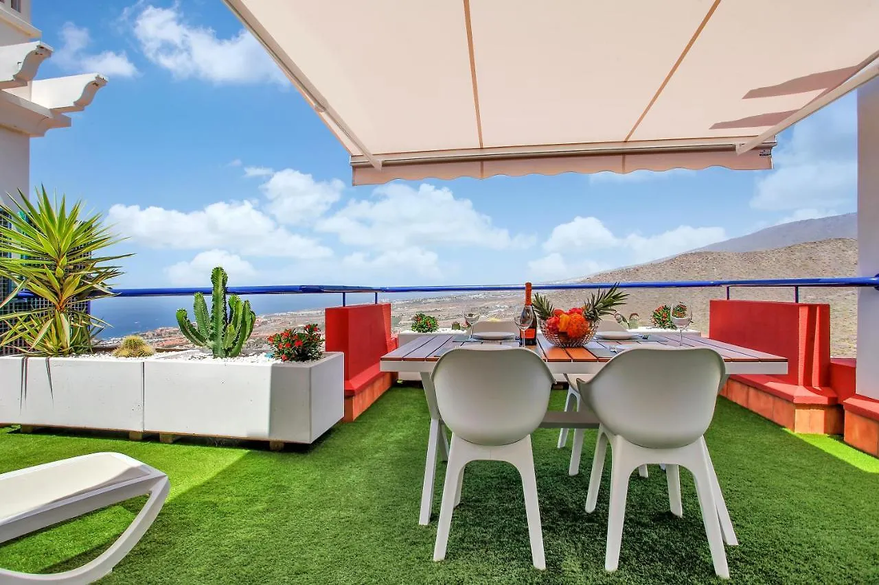 아데제 Wonderful View, Huge Terrace Solarium, Private Parking 아파트 스페인