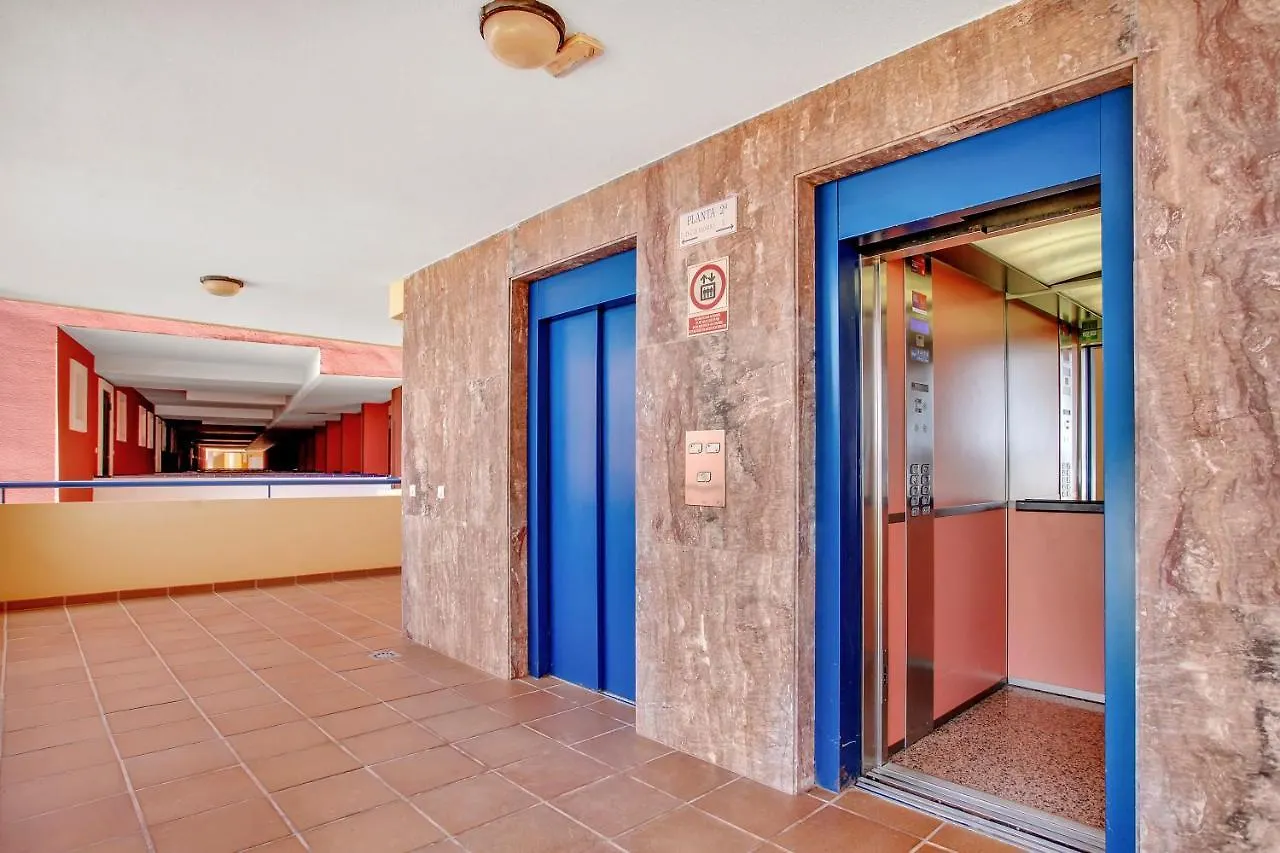 아데제 Wonderful View, Huge Terrace Solarium, Private Parking 아파트
